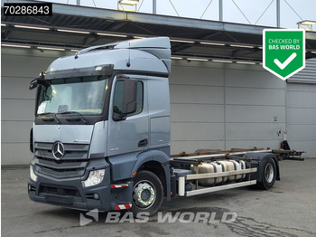 Camião transportador de contêineres/ Caixa móvel MERCEDES-BENZ Actros 1843