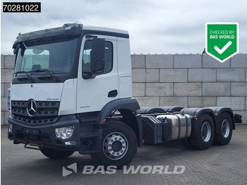Camião chassi MERCEDES-BENZ Arocs 2636