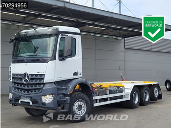 Camião transportador de contêineres/ Caixa móvel MERCEDES-BENZ Arocs