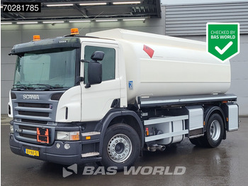 Caminhão tanque SCANIA P 230