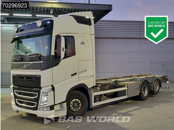 Camião transportador de contêineres/ Caixa móvel VOLVO FH 540