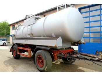 Reboque tanque