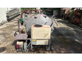 Caminhão limpa fossa