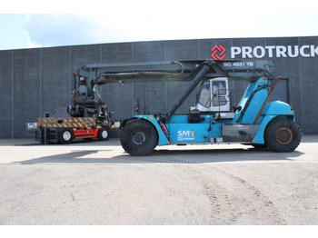 Reachstacker porta contentores SMV