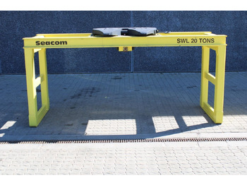 Equipamento portuário SEACOM