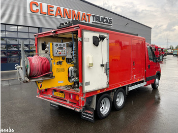 Caminhão limpa fossa IVECO Daily