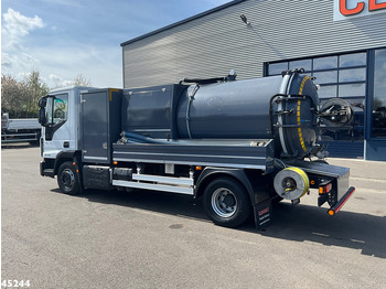 Caminhão limpa fossa IVECO EuroCargo