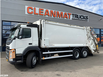 Caminhão de lixo VOLVO FM 370