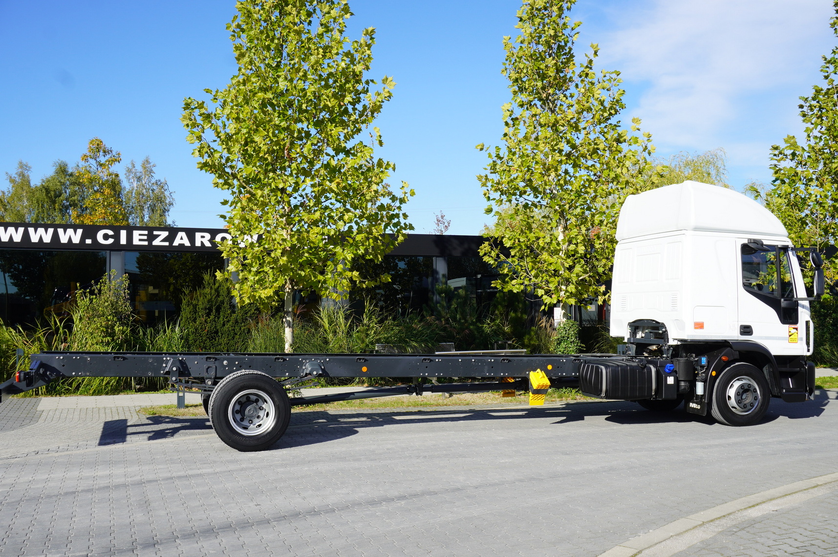 Camião chassi IVECO Eurocargo 140e19 4×2 E6 Glob / ADR / frame 8,1m: foto 3