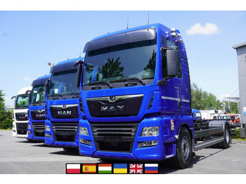 Camião transportador de contêineres/ Caixa móvel MAN TGX