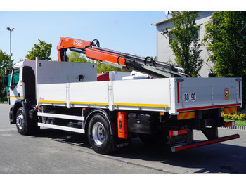 Camião grua RENAULT C280 DTI 8 / FASSI crane 5.6 T / range 8 m / Flatbed 15 EPAL: foto 2 Camião grua RENAULT C280 DTI 8 / FASSI crane 5.6 T / range 8 m / Flatbed 15 EPAL: foto 2