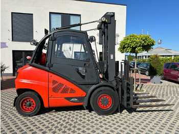 Empilhadeira a gás LINDE H45