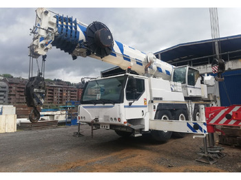 Grua móvel LIEBHERR LTM 1070-4.2