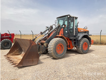 Pá carregadora de rodas HITACHI ZW180