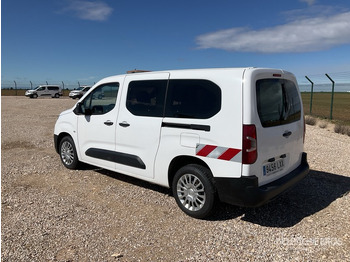 Minibus, Furgão de passageiros 2022 Toyota Proace City Verso 5 Passenger Van: foto 2