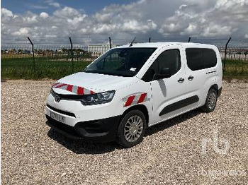 Furgão TOYOTA Proace
