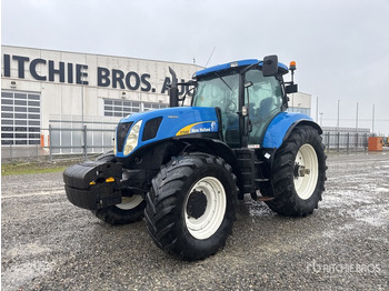 Trator NEW HOLLAND T7000