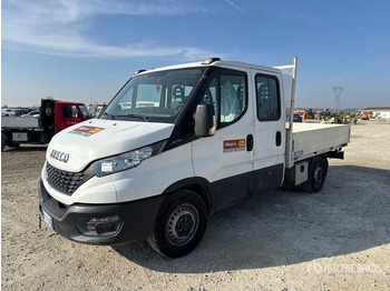 Camião de caixa aberta/ Plataforma IVECO Daily