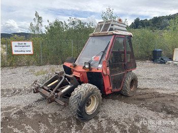 Trator AEBI