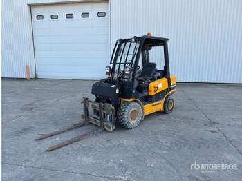 Empilhador telescópico JCB