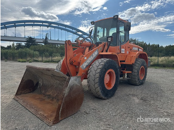 Pá carregadora de rodas DOOSAN DL200