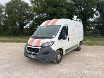Furgão PEUGEOT Boxer