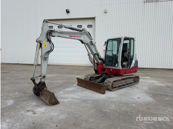 Mini escavadeira TAKEUCHI