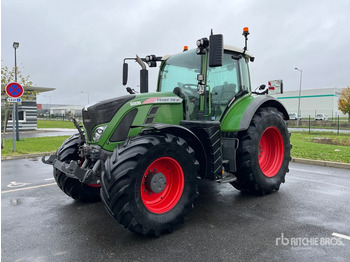 Trator FENDT 718 Vario