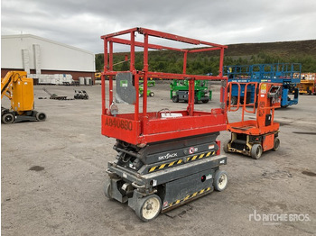 Plataforma de Tijera/ Plataforma de tesoura SKYJACK