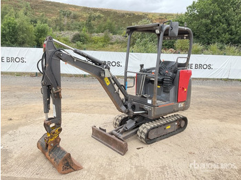 Mini escavadeira VOLVO EC18D