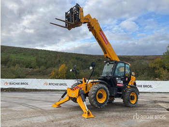 Empilhador telescópico JCB