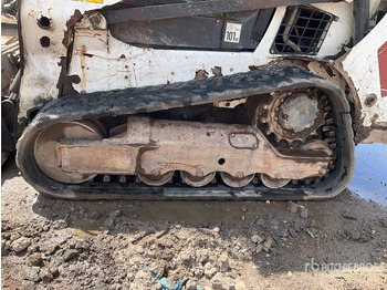 Mini pá carregadora BOBCAT T590