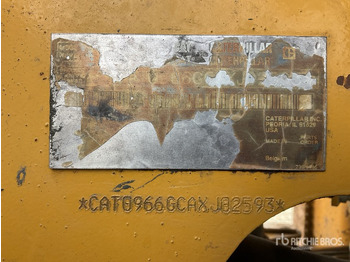 Pá carregadora de rodas CATERPILLAR 966G