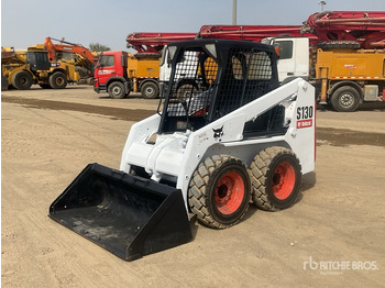 Mini pá carregadora BOBCAT S130