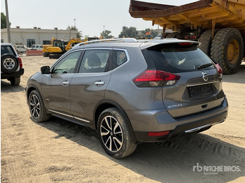 SUV 2020 Nissan X-Trail Hybrid SUV: foto 4