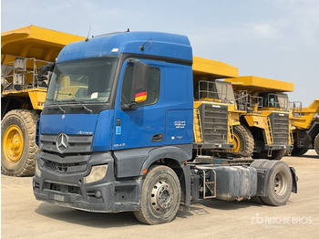 Tractor MERCEDES-BENZ Actros 1843