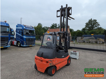 Empilhadeira elétrica Linde E30 02 - 4058 uur - Duplex Mast - Volrubber Banden - Eurotron 80V-80A Oplader (M34): foto 3