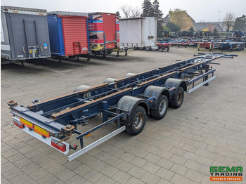 Semi-reboque transportador de contêineres/ Caixa móvel RENDERS