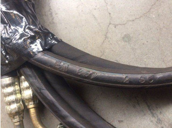 Hidráulica por Equipamento de movimentação Hydraulic Hose , Type EN 857: foto 2
