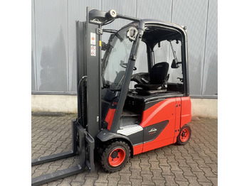Empilhadeira elétrica LINDE E20