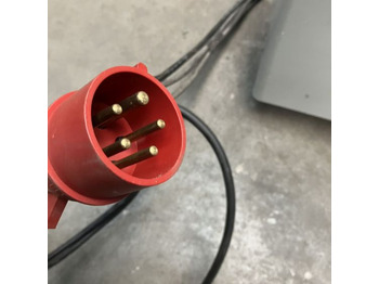 Sistema elétrico por Equipamento de movimentação Tricom Filon Classic 48V/80A: foto 4