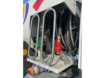 Caminhão tanque VOLVO FM430HP: foto 2