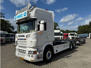 Camião polibenne SCANIA R 560