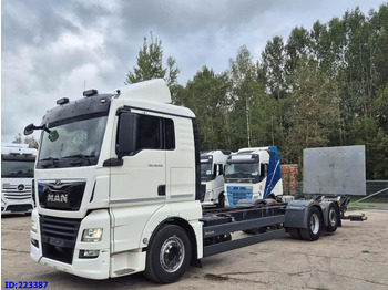Camião chassi MAN TGX 26.510