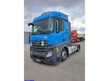 Tractor MERCEDES-BENZ Actros 1842