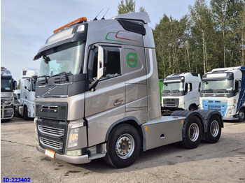 Tractor VOLVO FH13 540