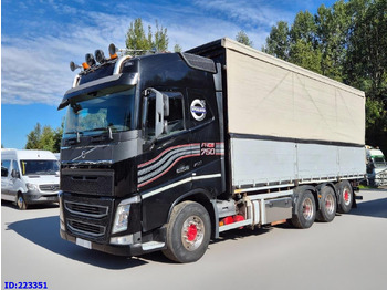 Camião de lona VOLVO FH16 750