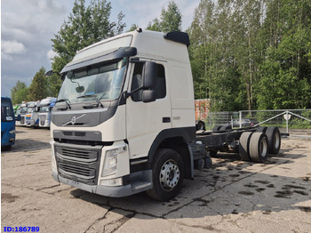 Camião chassi VOLVO FM13 500