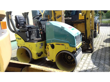 Compactador pequeno de asfalto AMMANN