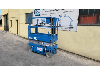 Plataforma de Tijera/ Plataforma de tesoura GENIE